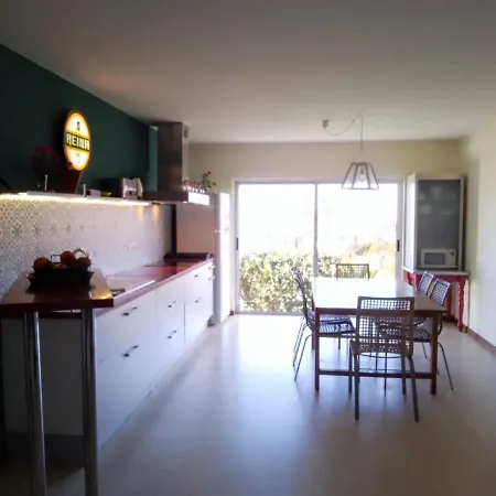 Moon In The Garden *