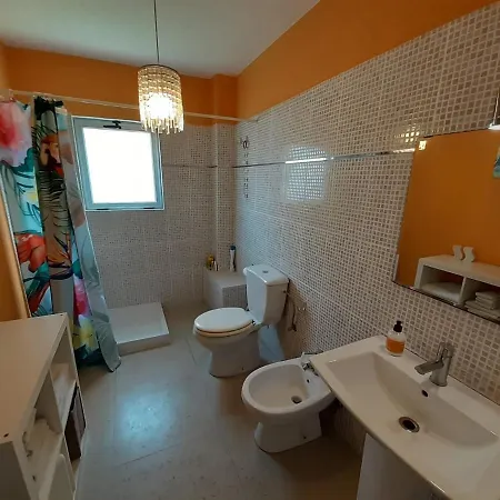 Moon In The Garden Lejlighed