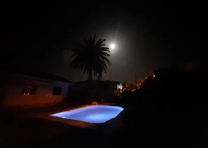 アパート Moon In The Garden *